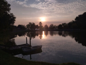 Rio delle Castagne - Alba sul lago